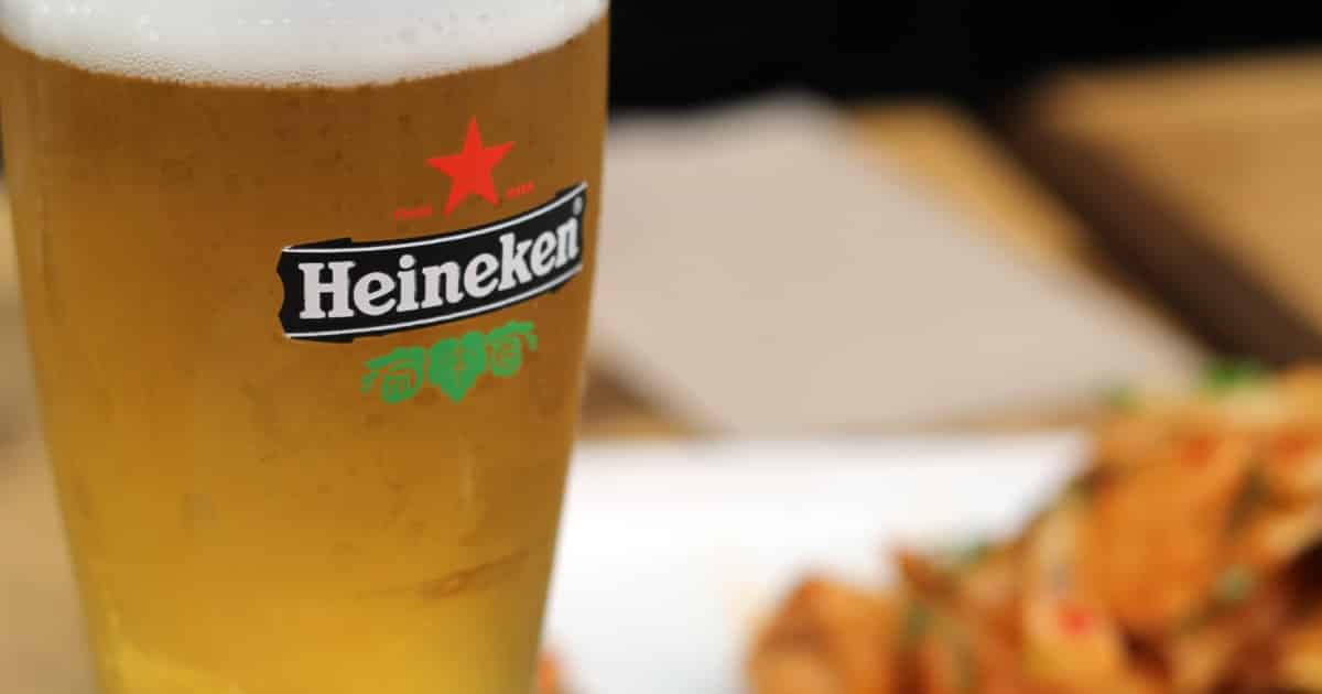 https://www.pexels.com/photo/filled-heineken-pilsner-glass-70598/